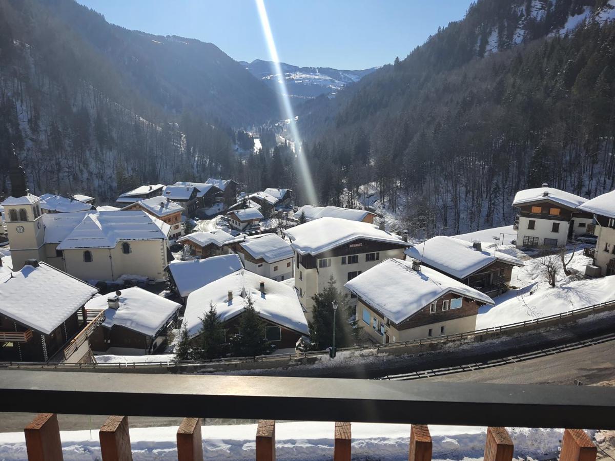 Le Borderan Apartment La Giettaz Bagian luar foto